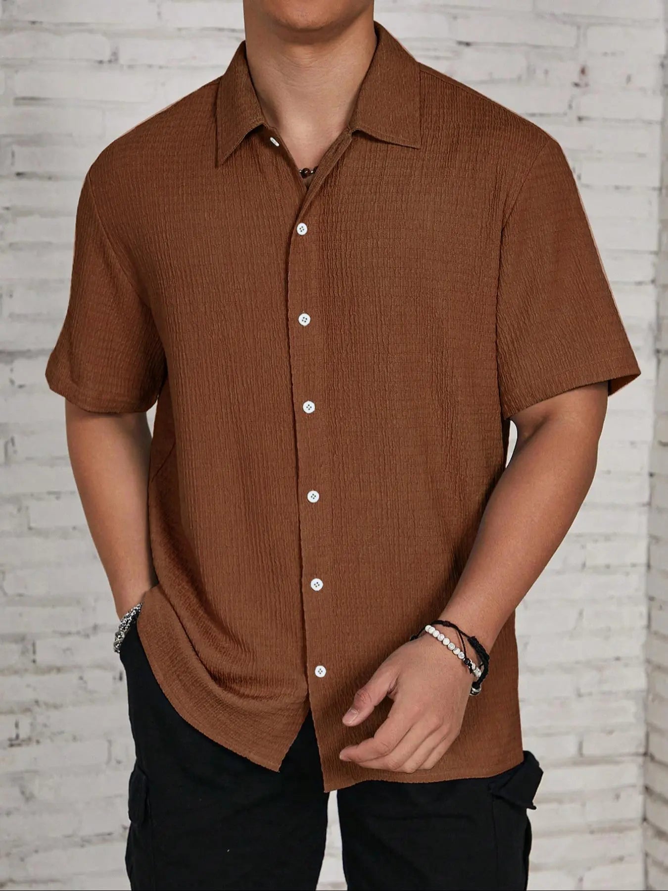 Men’s Textured Short Sleeve Shirt